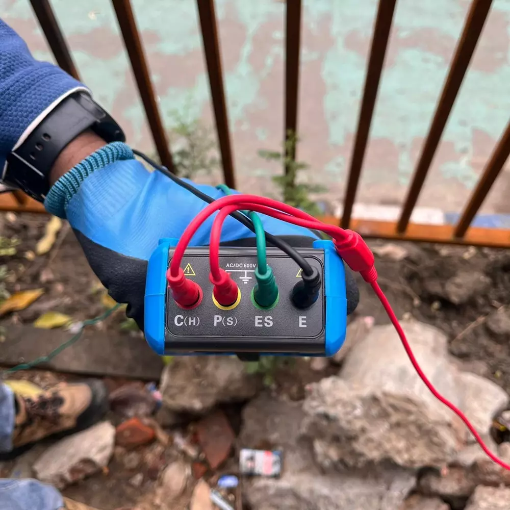 metravi-earth-resistance-and-soil-resistivity-meter-with-000--3000-k-earth-resistance-and-2-rdg-3-dgt-accuracy-pro-ert-1605