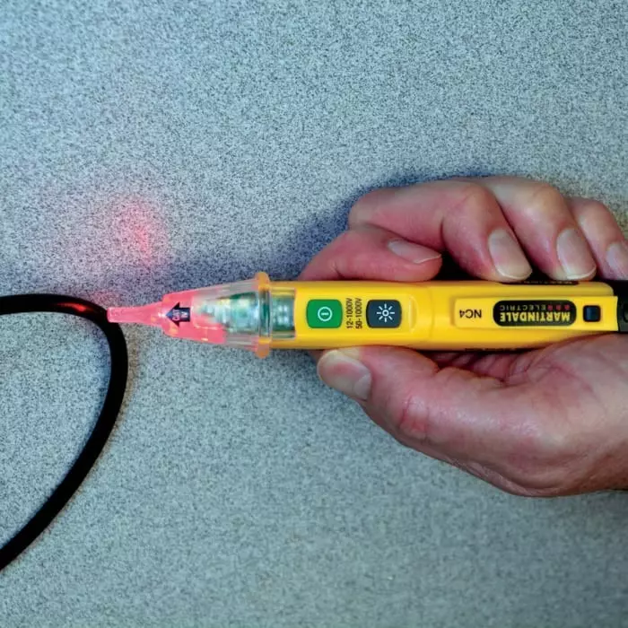 Martindale Non Contact Voltage Magnetic Field Indicator 12 V AC to 1000 V AC, NC4
