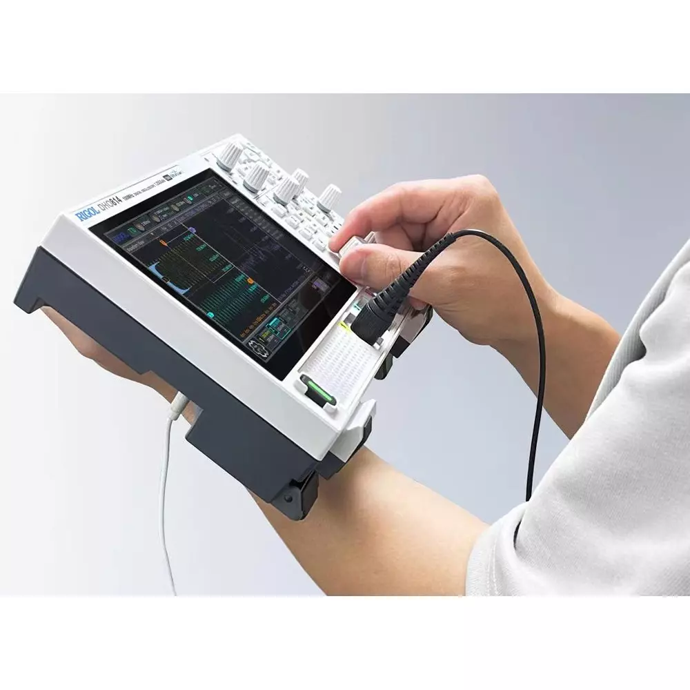 rigol-digital-oscilloscope-51074758