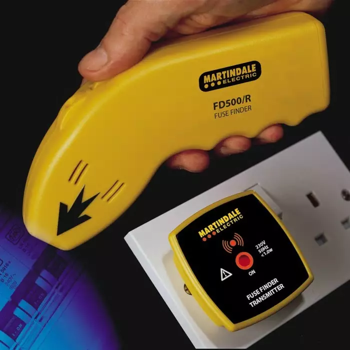 Martindale Fuse Finder Cable Detection Depth 10 cm CAT III 300 V Maximum Safe Working Voltage 230V, FD500