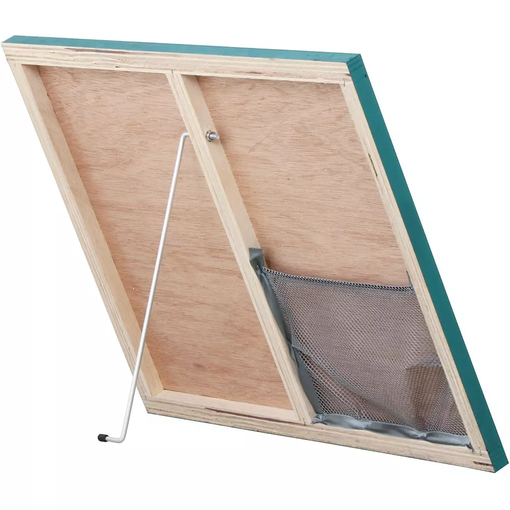 wooden-blackboard
