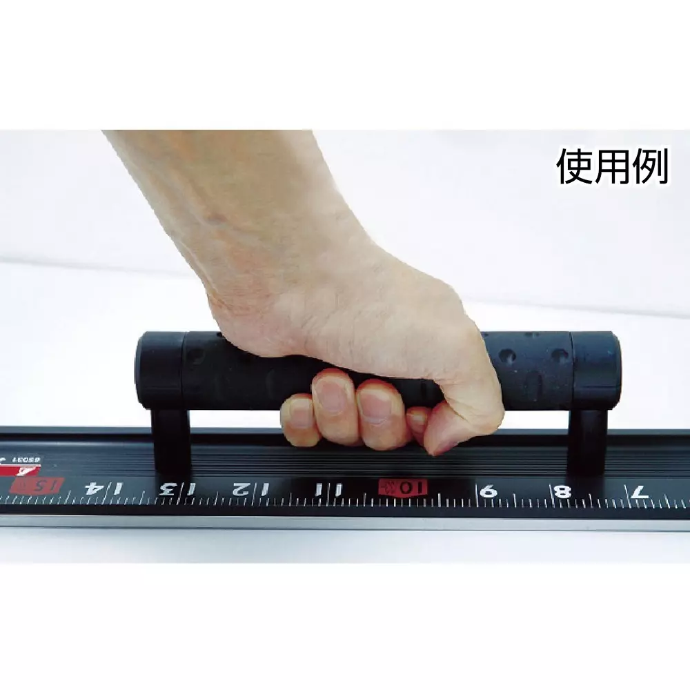shinwa-rules-aluminum-cutter-ruler-cut-master-ex-with-handle-070-mm-length-tolerance-65037
