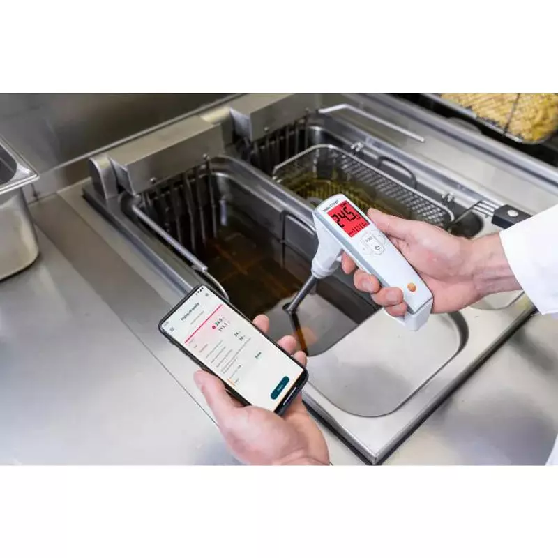 testo-cooking-oil-tester-capacitive-testo-sensor-00-to-400-tpm-measurement-range-ip65-protection-class-0563-2770