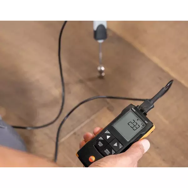 Testo Temperature Measuring Instrument -50 to +1000°C Range, Testo 925