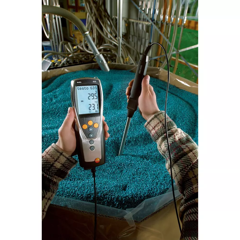 testo-thermo-hygrometer-humidity-capacitive-ip65-protection-class-20-to-50-operating-temperature-testo635-1