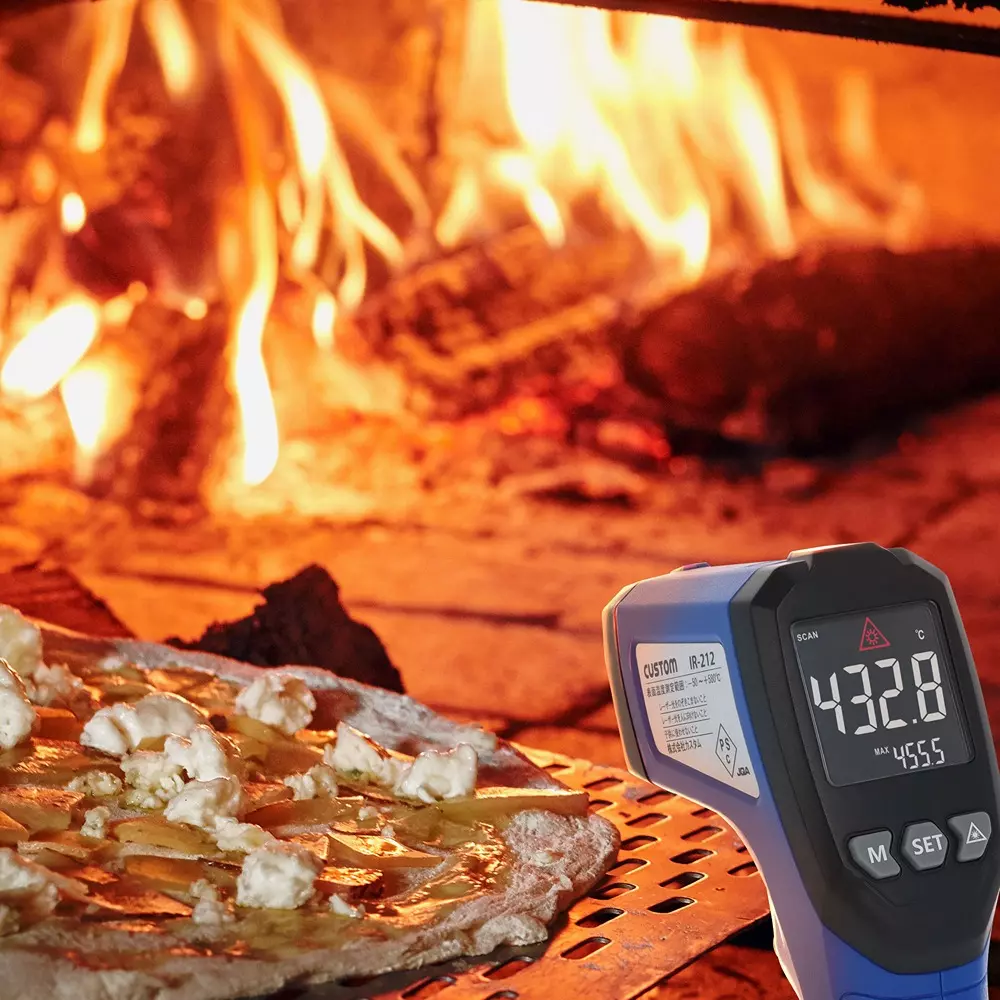 custom-radiation-thermometer-aa-batteriesx2-sold-separately-power-supply--accuracy-01-resolution-ir-212