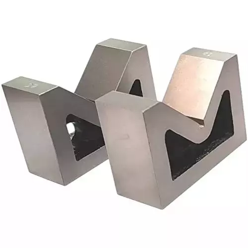 Buyohlic International Seasoned Cast Iron V Block Pair 3 inch (75 mm) Length x 1-1/4 inch (31 mm) Width x 2-3/16 inch (56 mm) Height, I6-TJFR-4S2Y