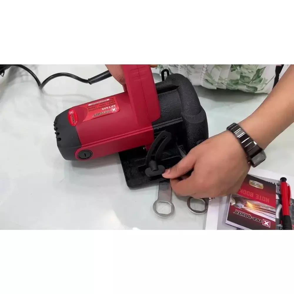 xtra-power-1350-w-wood-cutter-12500-rpm-no-load-speed-and-4-inch-110-mm-blade-diameter-xpt-449-without-cutting-blade