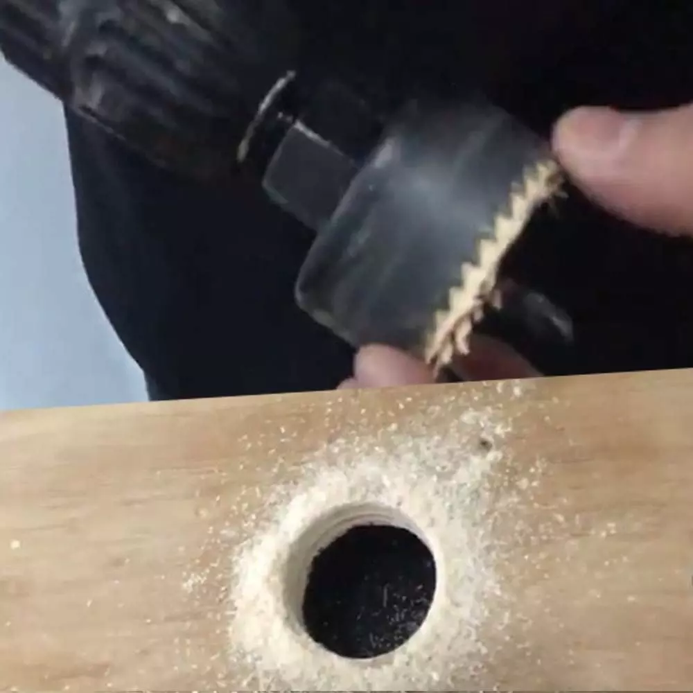 DY TOOLS Hole Saw Kit Carbon Steel 19-64 mm Size Range with Storage Case (Set of 11 Pcs)