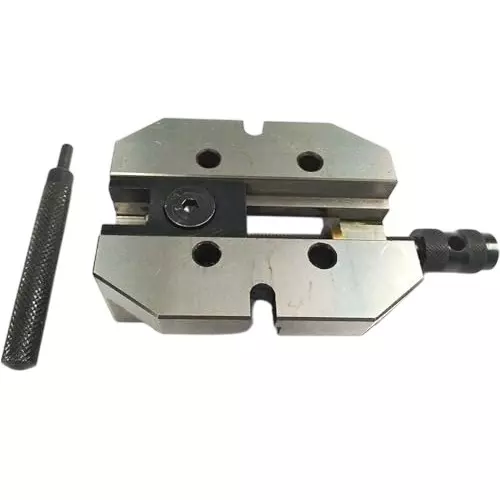 A.D INTERNATIONAL Milling Attachment with 110 x 85 mm Base Size and 2-3/8 inch (60 mm) Jaw Width for Lathe Vertical Slide, VL-4GQE-XHP9