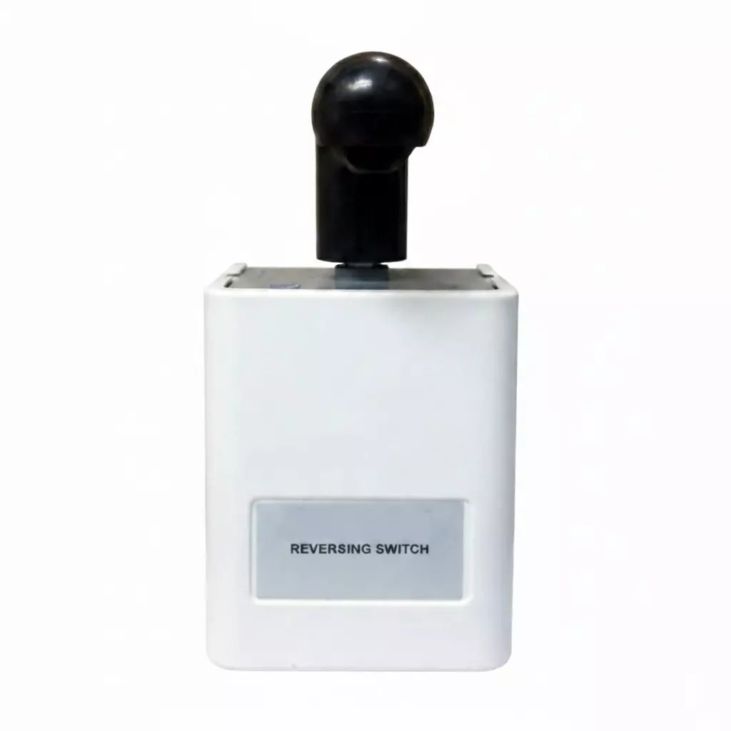 PowerGrip Reverse Forward Switch 16 Amp Rated Power 3 Phase Wall Mount 415 V, PGRG-16