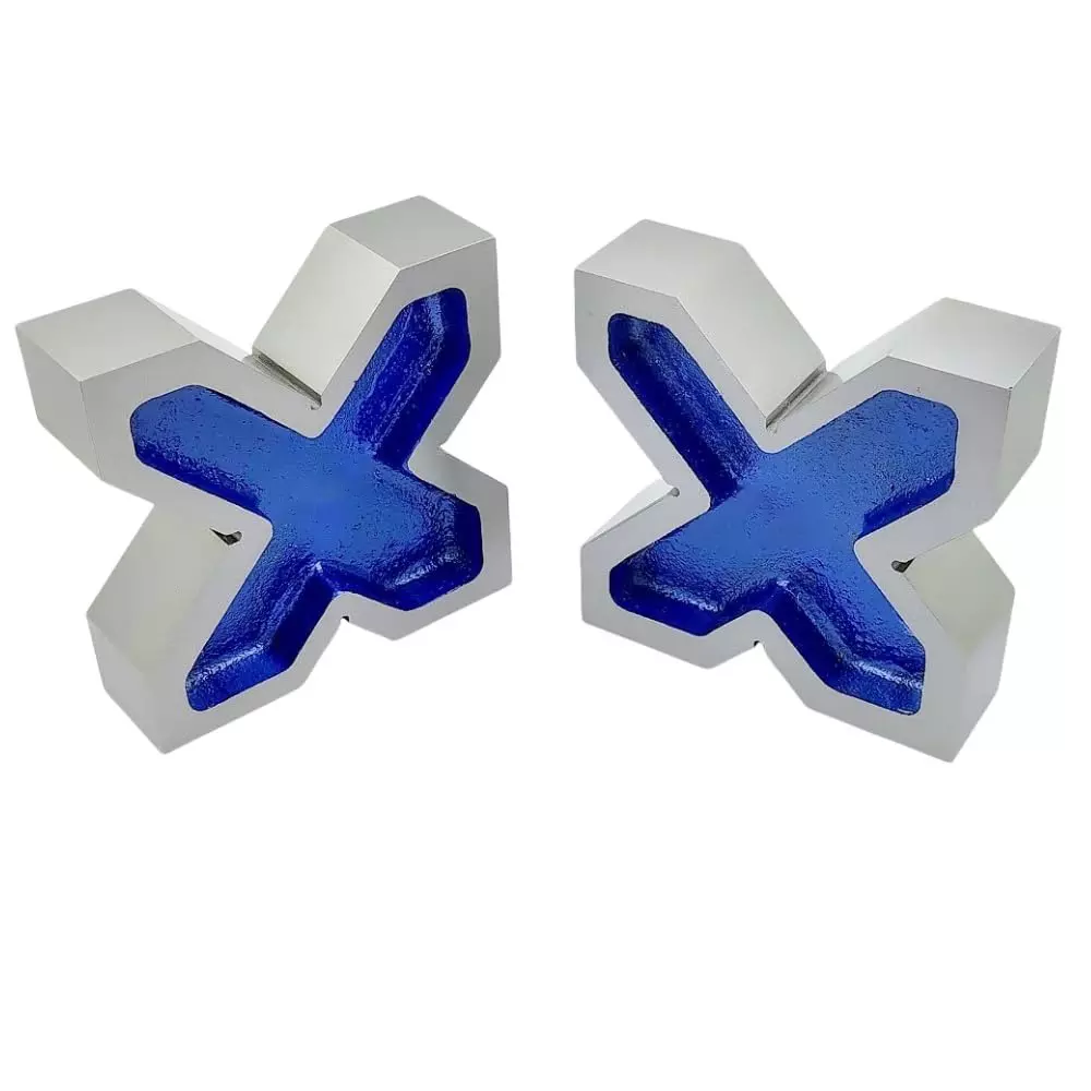 A.D international Ground Quad Head Cast Iron 118x118x35 mm Silver & Blue 4 Way for Industrial Use