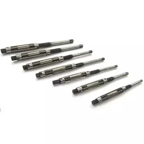 Assorts Adjustable Hand Reamer Set of 7 Pcs High Carbon Steel 6.350 to 11.906 mm, HV to H3