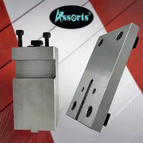 Assorts WM 280 Tool Post Base Plate Cast Iron 9.5 mm (3/8 Inch) Thread for Durable and Precise Machining