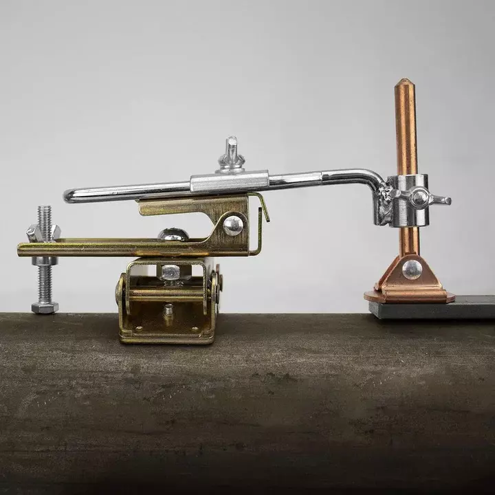 Hawk Magnetic Welding Finger With Copper Pad, 16 Kg Pull Force and 10 inch (254 mm) Length, AGH270